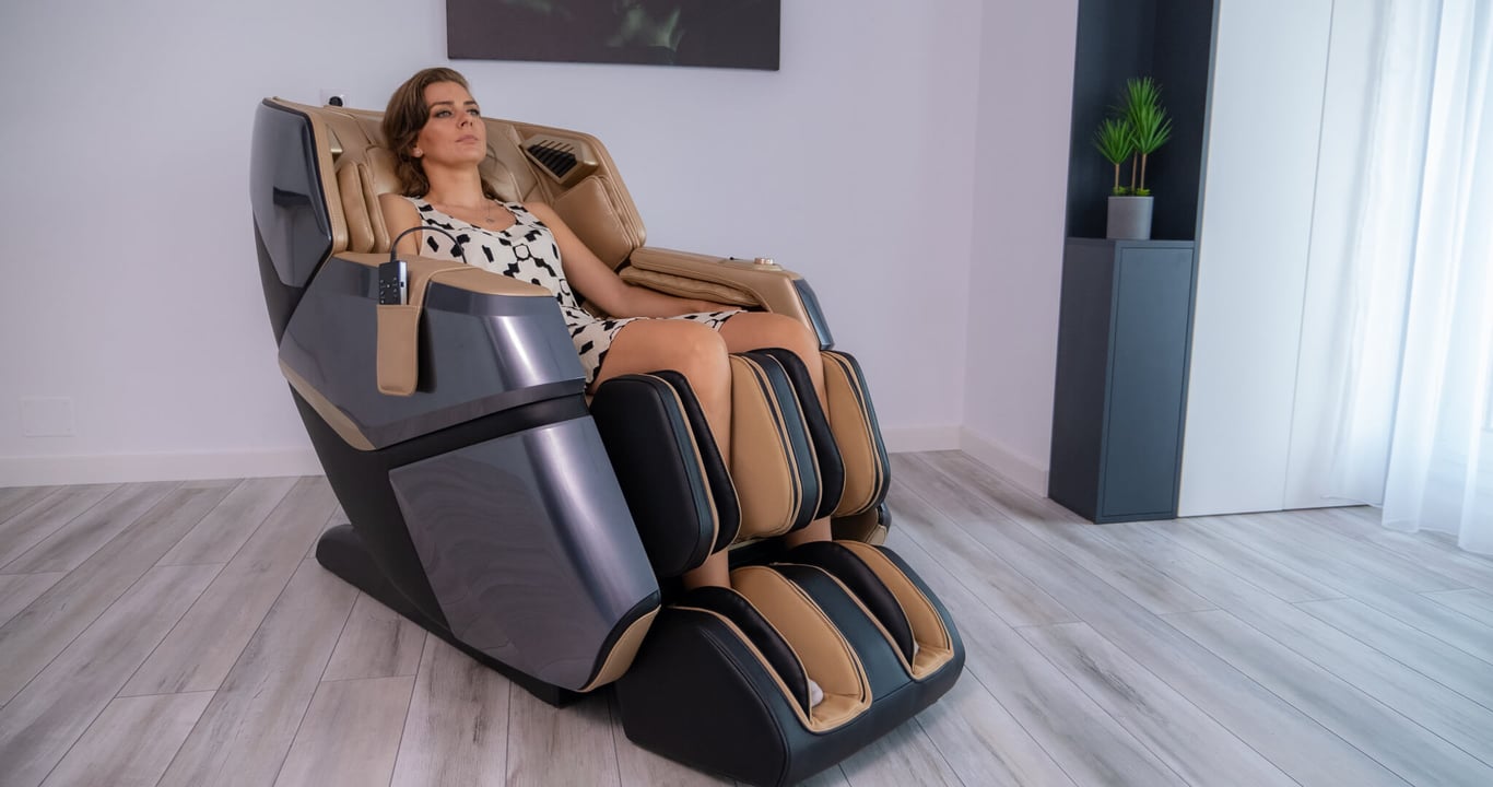 Celebrity™ 3D/4D Massage Chair