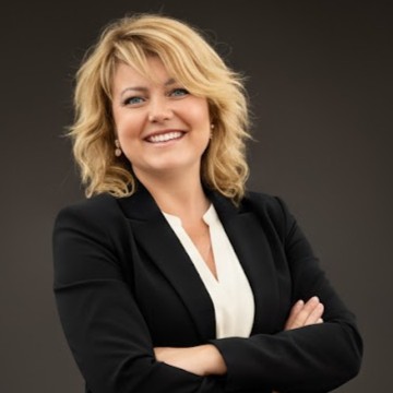 Saliné Horváth Nóra