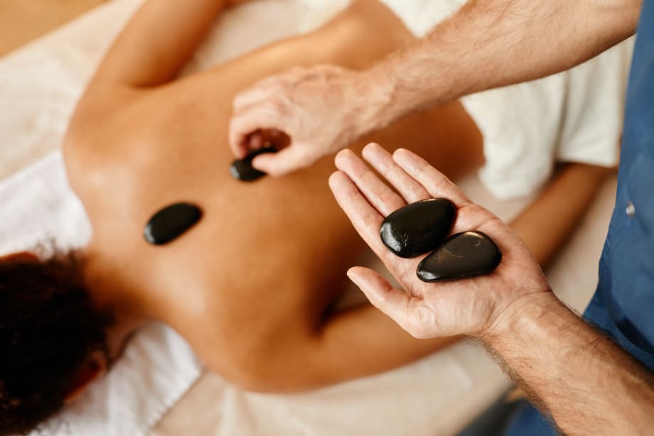 hot-stone-spa-massage