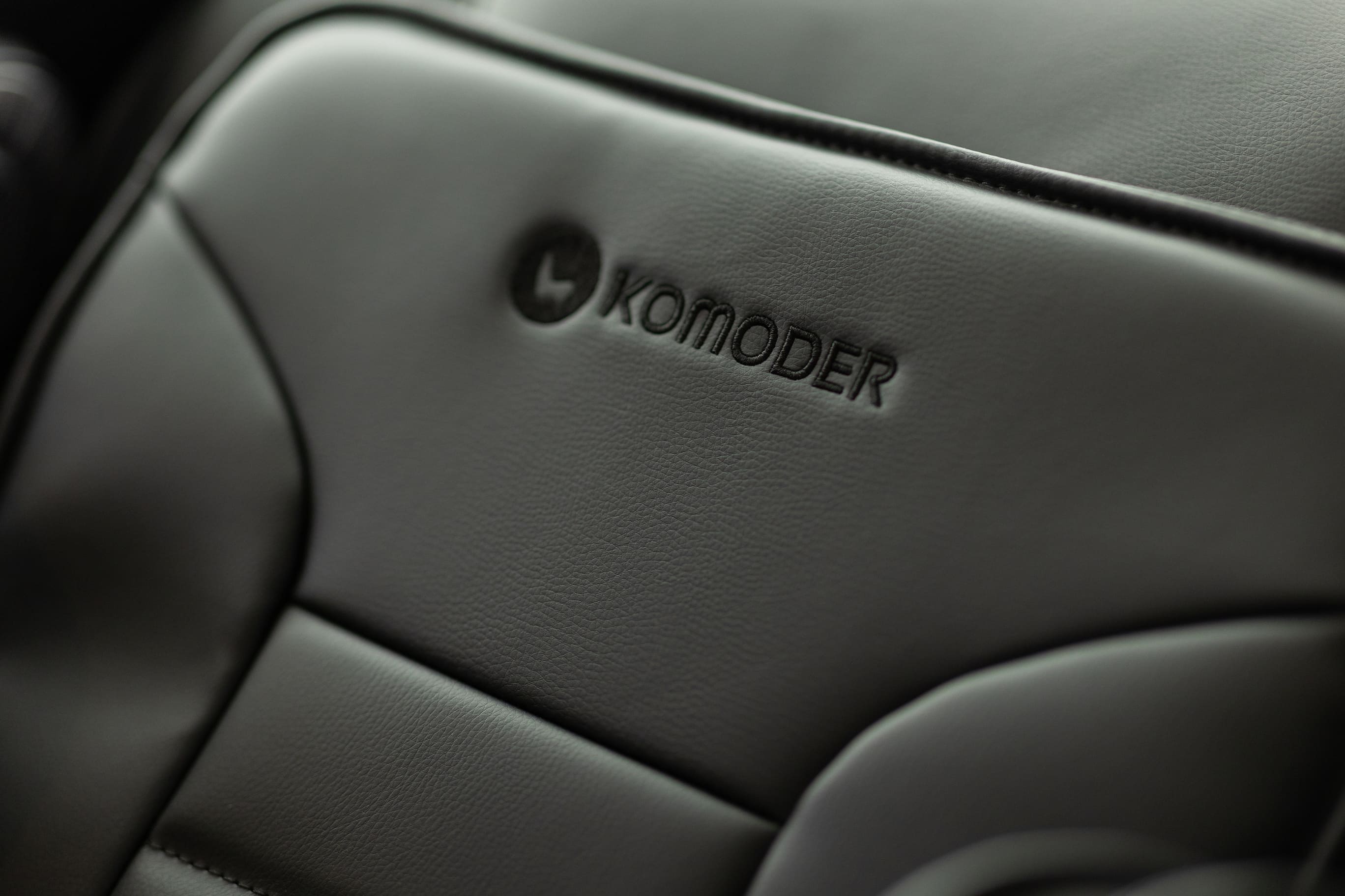 materiale de calitate superioara la fotoliu de masaj VECTOR