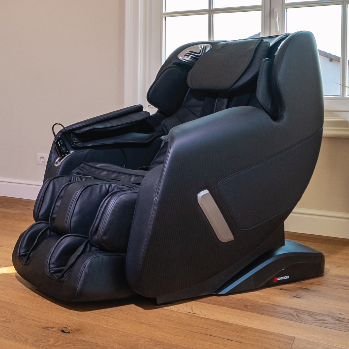 ALBERT II Massage Chair